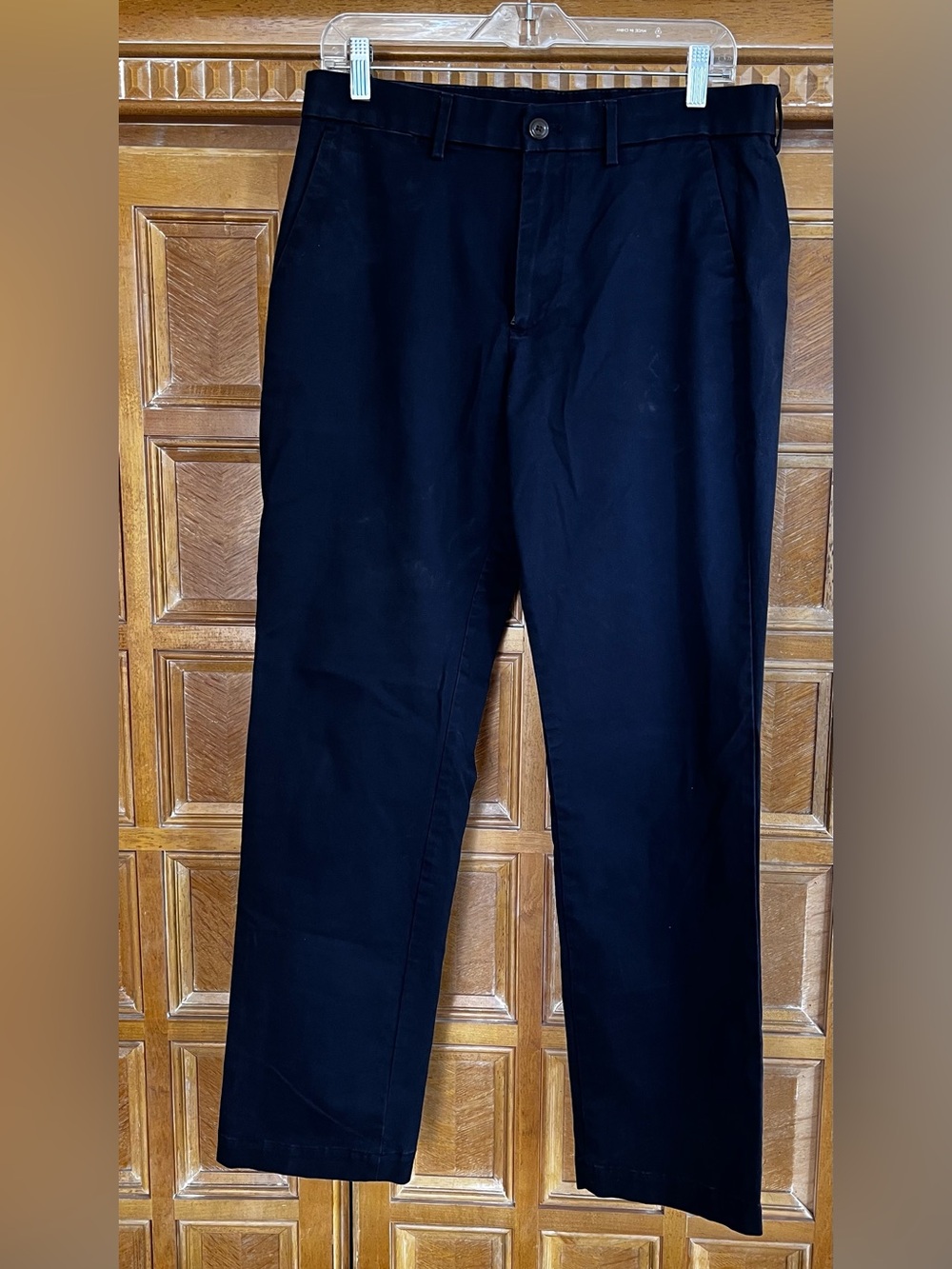 GAP Men’s Navy Blue Straight Chino Pants 32x32 Flat Front Button Back Pockets